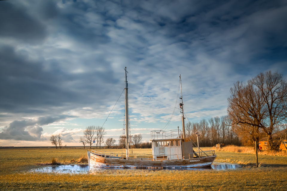 20160309-Schiff-in-Norddeich_Webseite-Beitrag