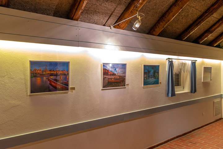 Meine erste Ausstellung: Bis Oktober 2018 in der Mühlenscheune Accum