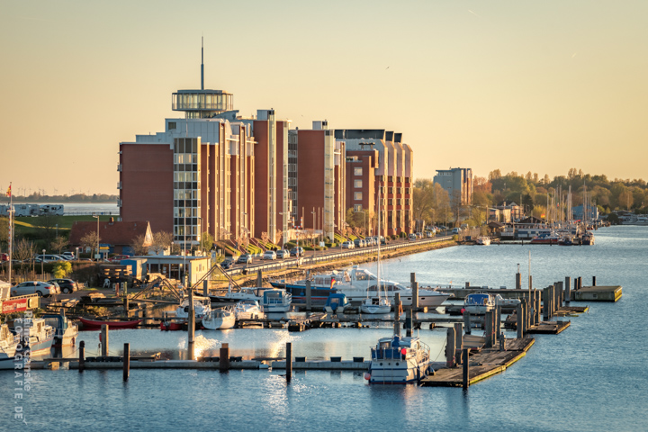 016-wilhelmshaven-grosser-hafen-und-umzu-29-04-2017-r-ganske-_webgalerie